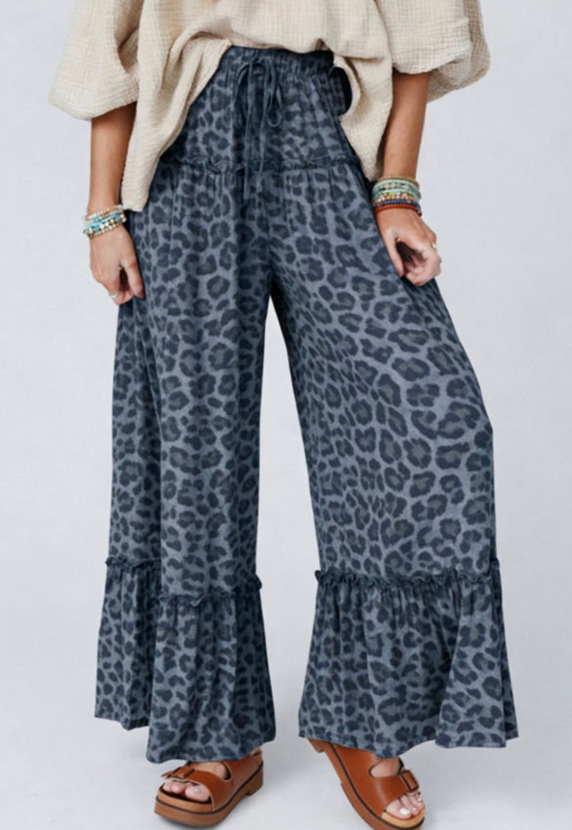 Leopard wide leg ruffle